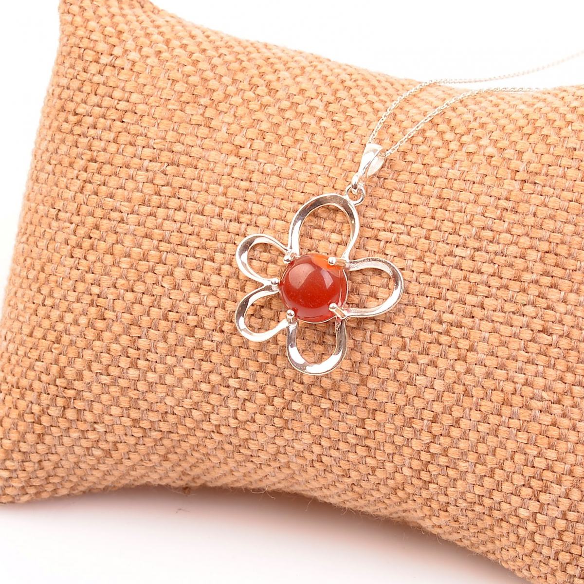 Akik Taşı Gümüş Papatya Kolye Taş Sandığı