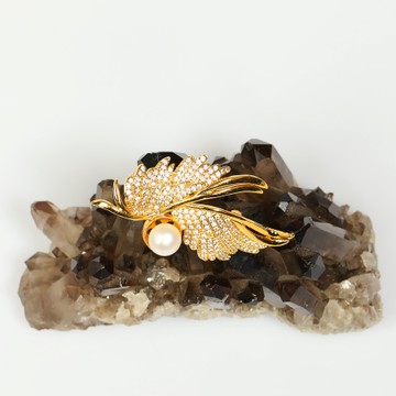 Kanat Şeklinde İncili Altın Renk Broş - Gerçek İnci - 2