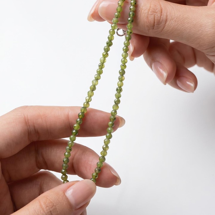 Kanada Yeşimi Faset Kesim Kolye – 4 mm – Paslanmaz Çelik