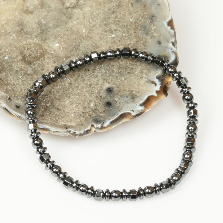 Hematit Taşı Lastikli Bileklik – 4 mm