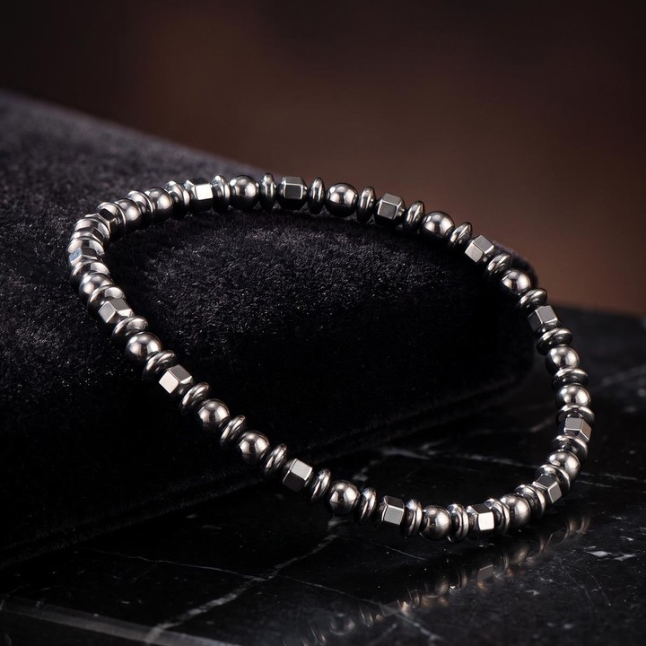 Hematit Taşı Lastikli Bileklik – 4 mm