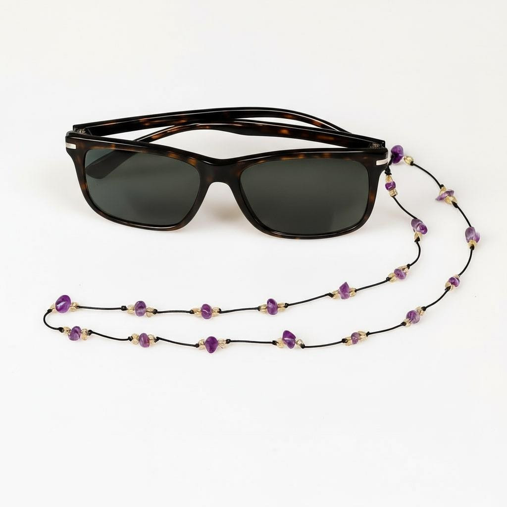 Ametist Taşı Gözlük Askısı  – Doğal Taş Şıklığı Ametist Taşı Gözlük Askısı  – Doğal Taş Şıklığı