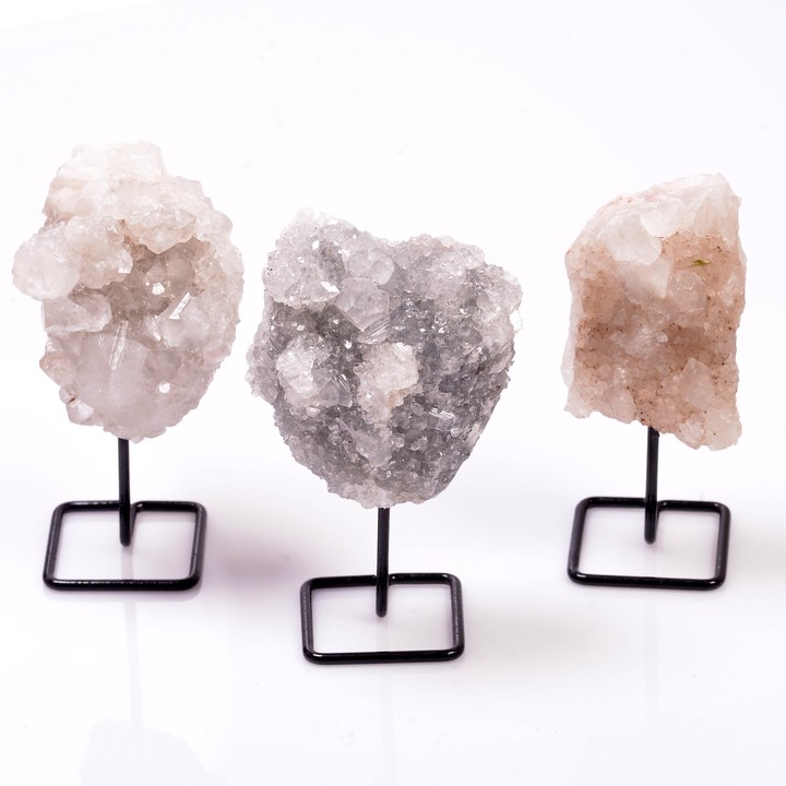 Apofilit Taşı Kütle - Metal Standlı