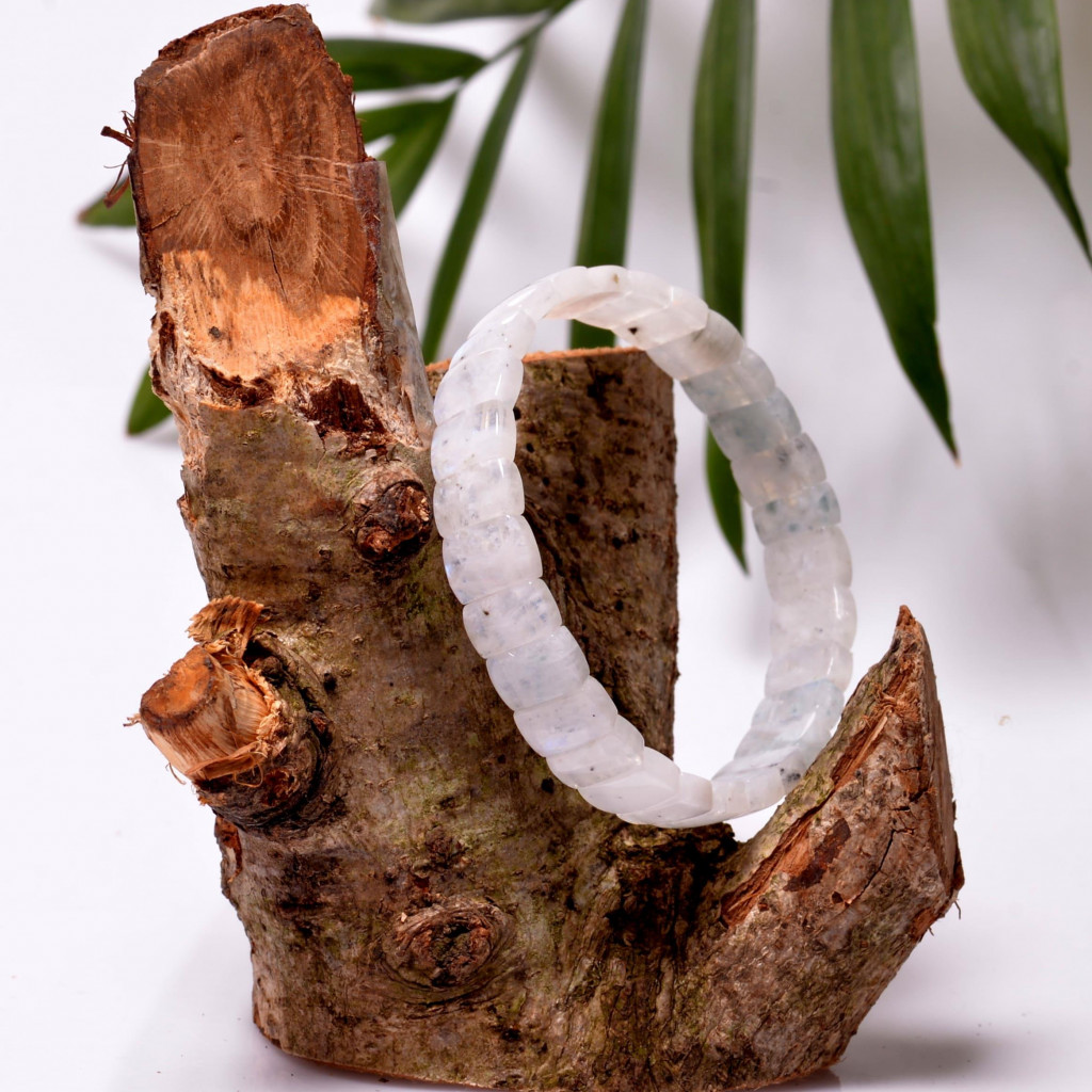 Ay Taşı Bileklik - 7*10 mm