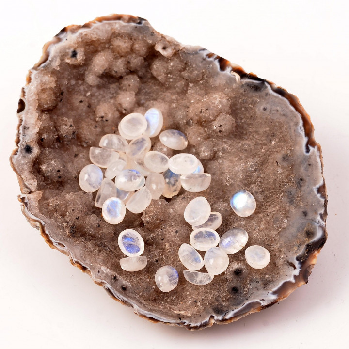 Ay Taşı Kabaşon - 6*8 mm Yüzük ve Kolye Taşı - 1