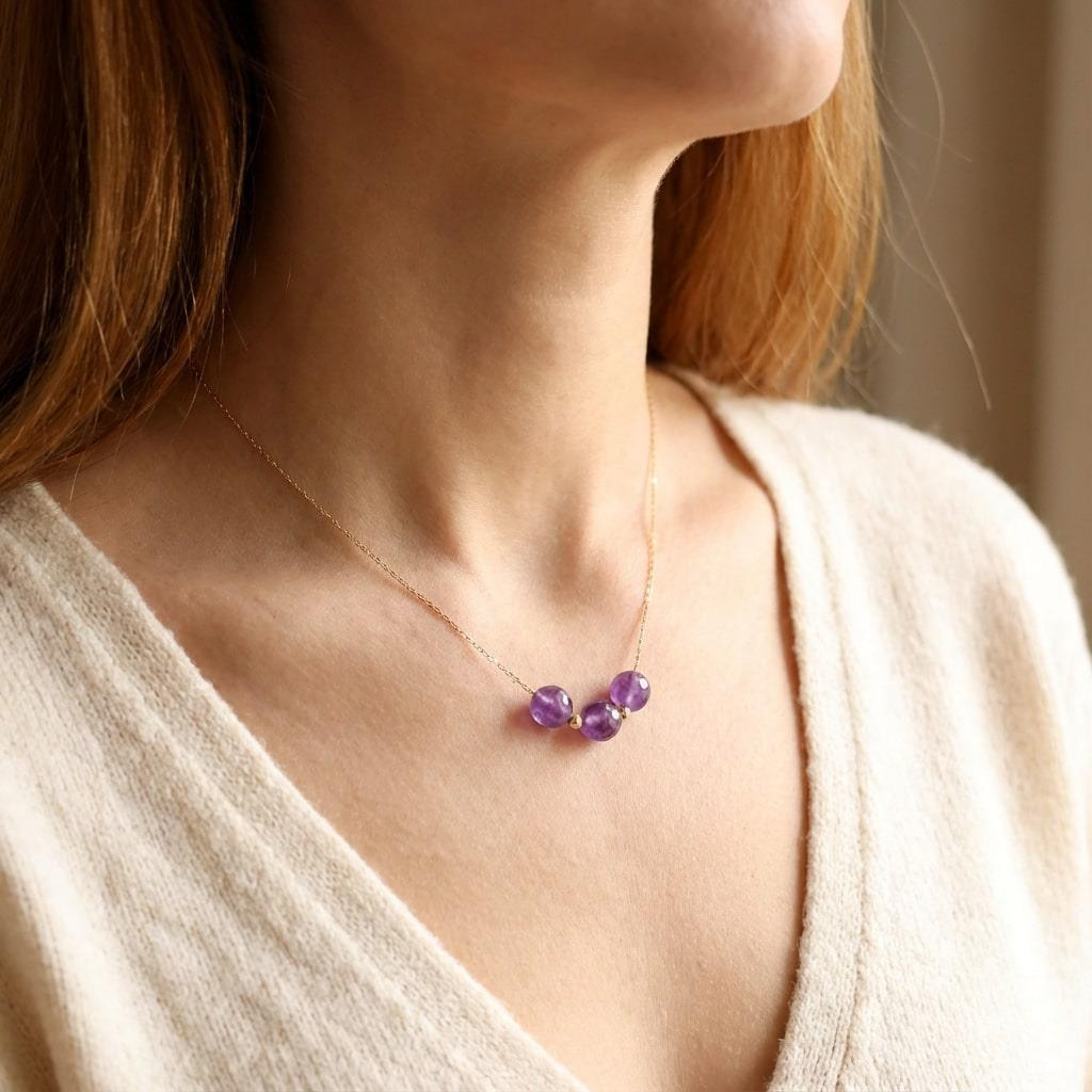 Çelik Zincirli Ametist Taşı Kolye - Altın Renkli Üç Top Model