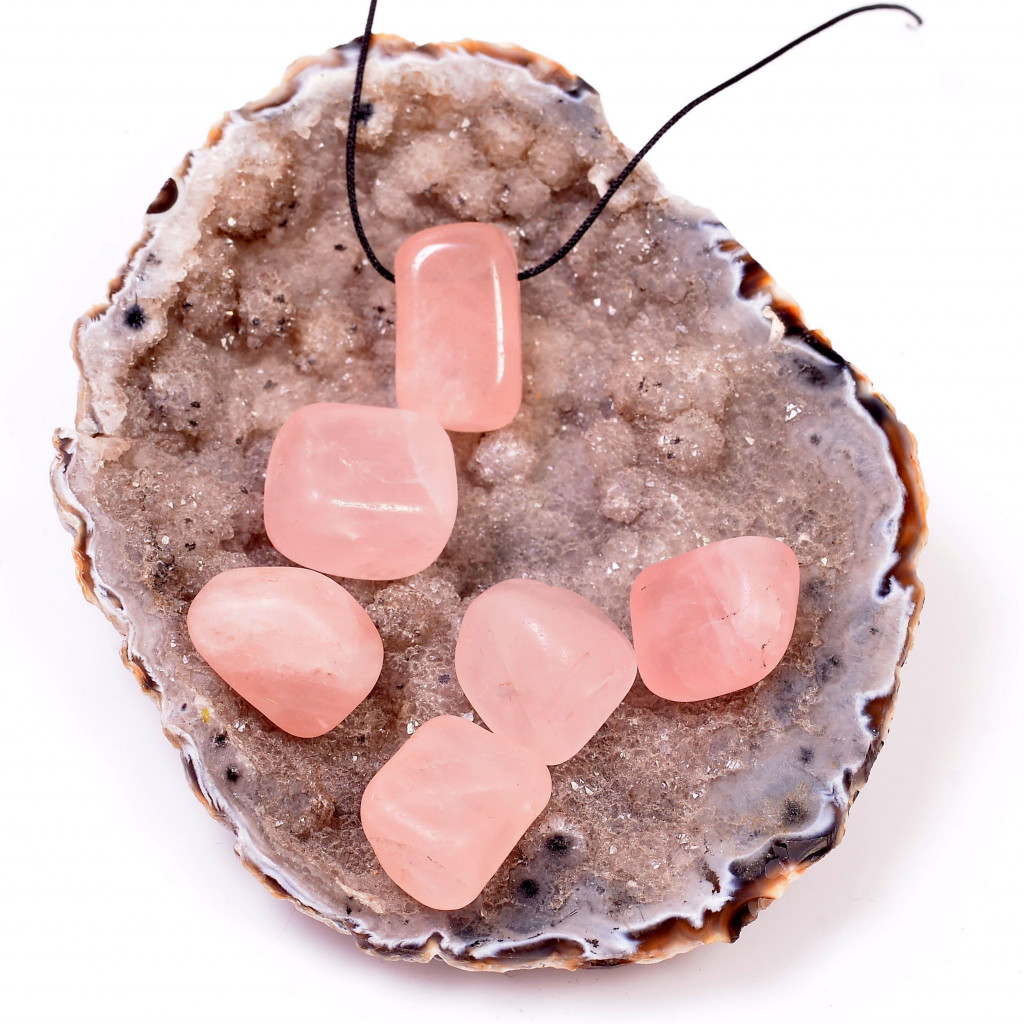 Delikli Pembe Kuvars Taşı - Küçük Boy Delikli Pembe Kuvars Taşı - Küçük Boy