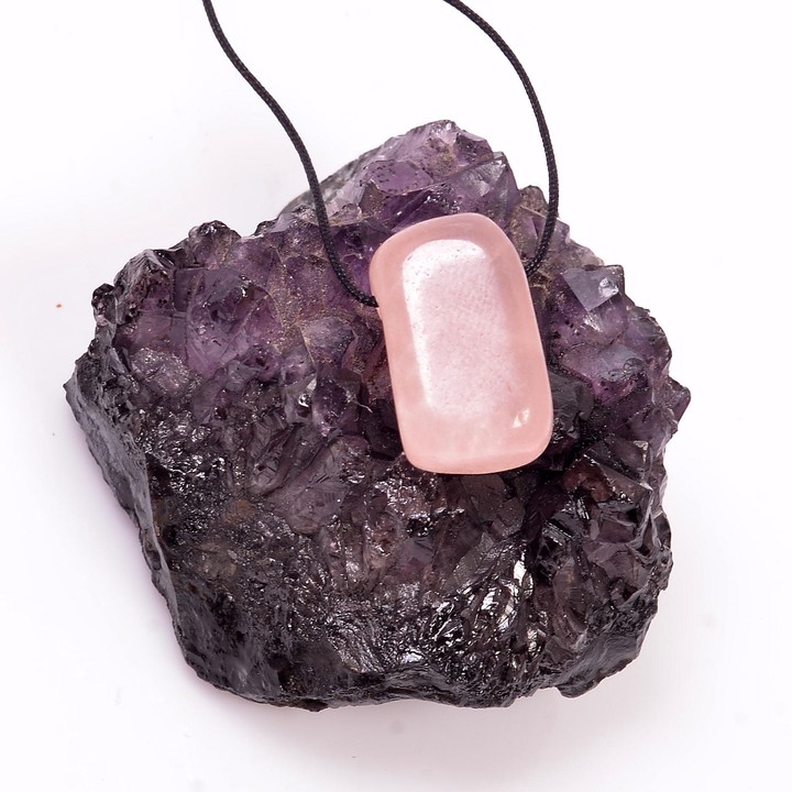 Delikli Pembe Kuvars Taşı - Küçük Boy