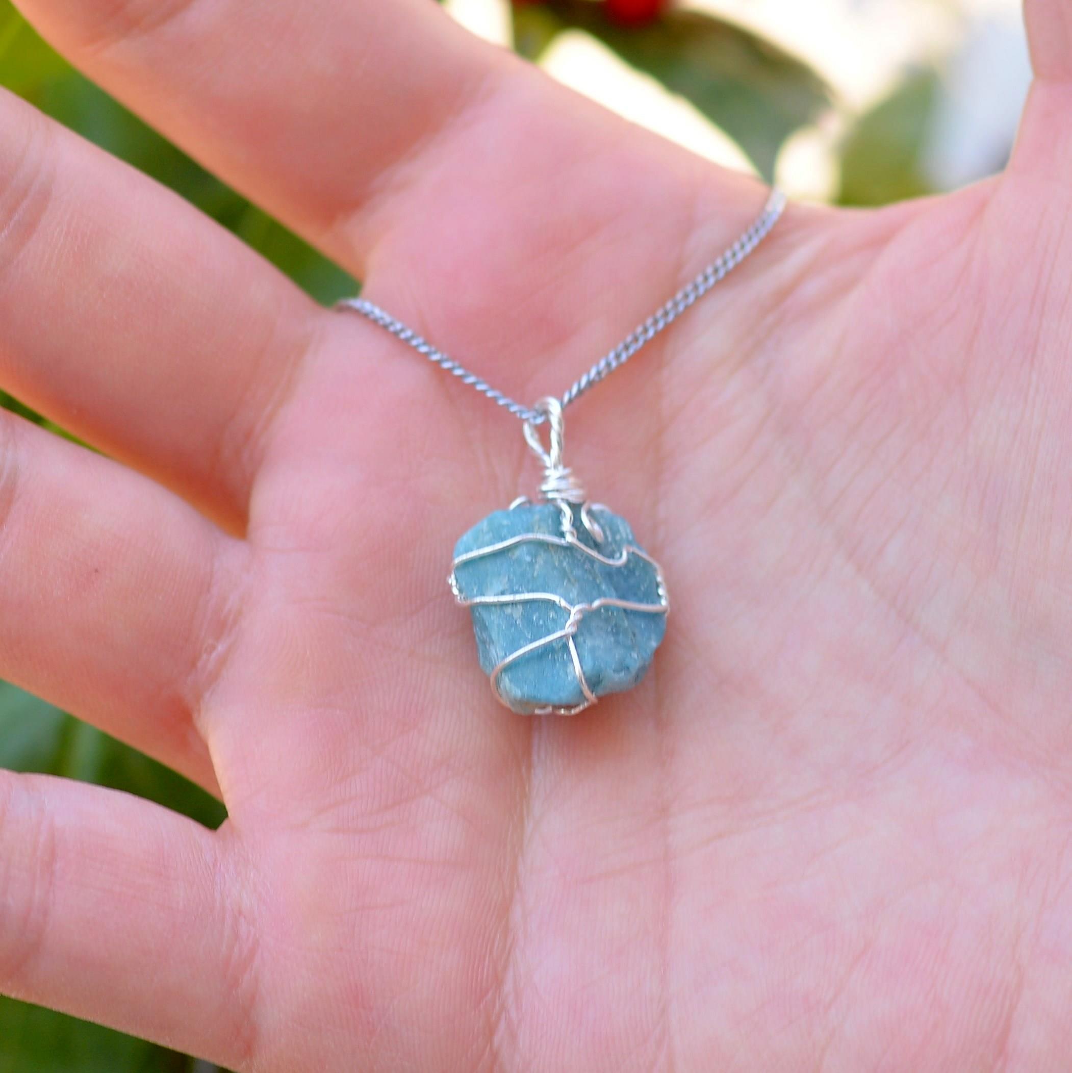 Ham Apatit Stone Necklace Tel Wrapped