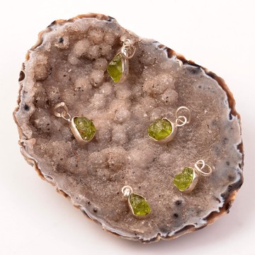 Ham Peridot Taşı Gümüş Kolye - Zebercet Taşı - 2