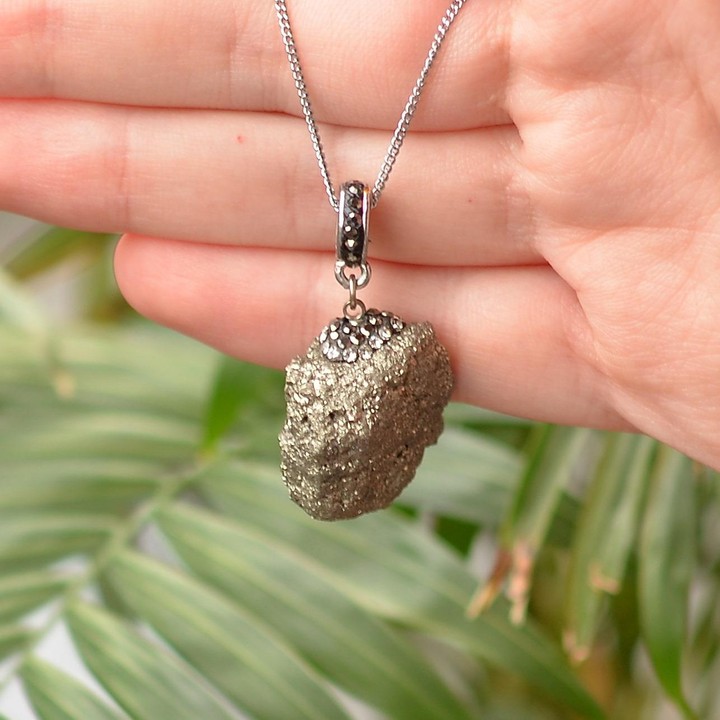 Ham Pirit Taşı Kolye-Markazitli