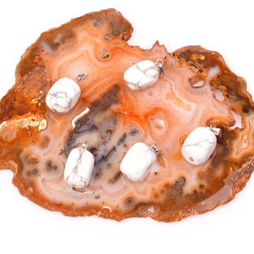 Havlit Taşı Kolye - Küp Şeklinde - 2