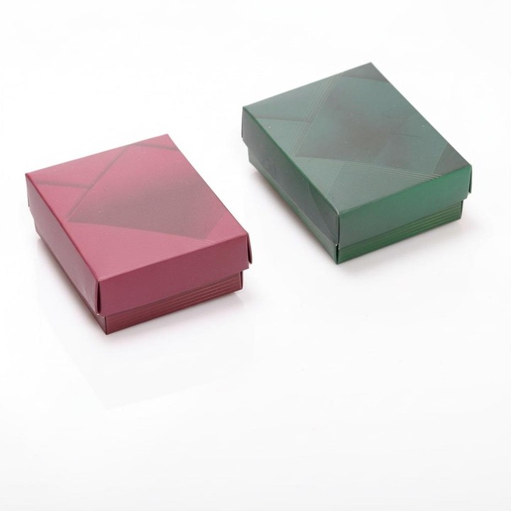 Süngerli Yüzük ve Kolye Kutusu – 5,5 × 7 cm