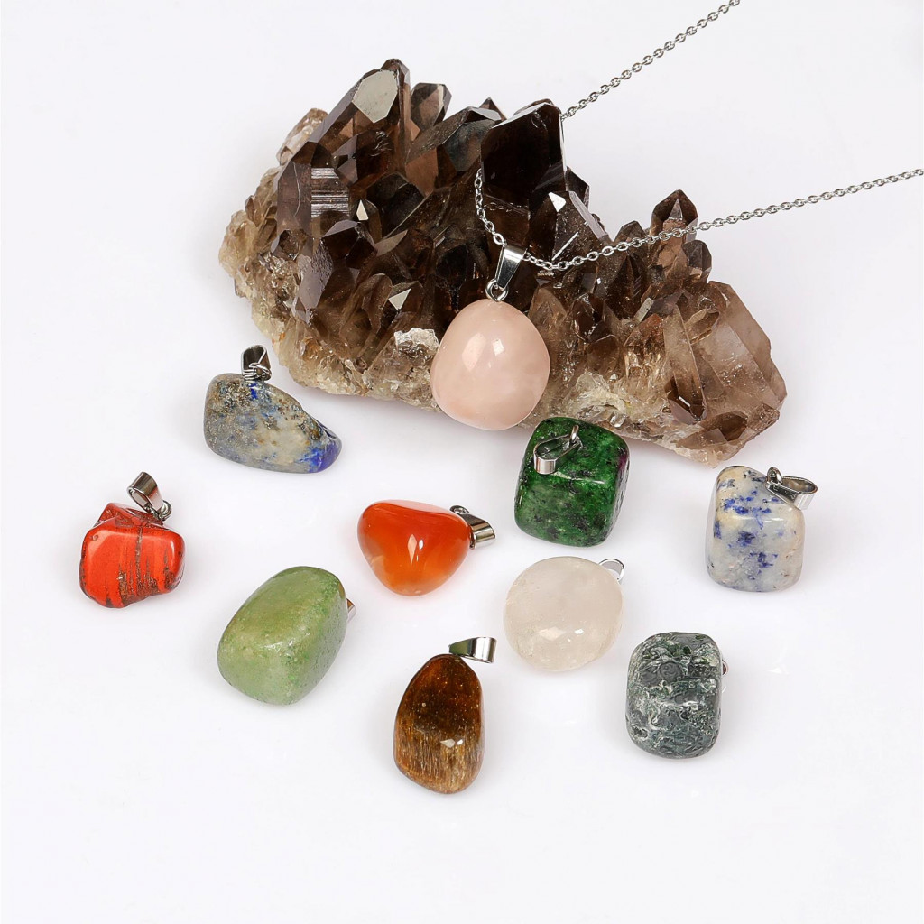 Her Güne Yeni Bir Enerji: 10 Adet Karışık Doğal Taş Kolye Ucu ve Çelik Zincir Seti