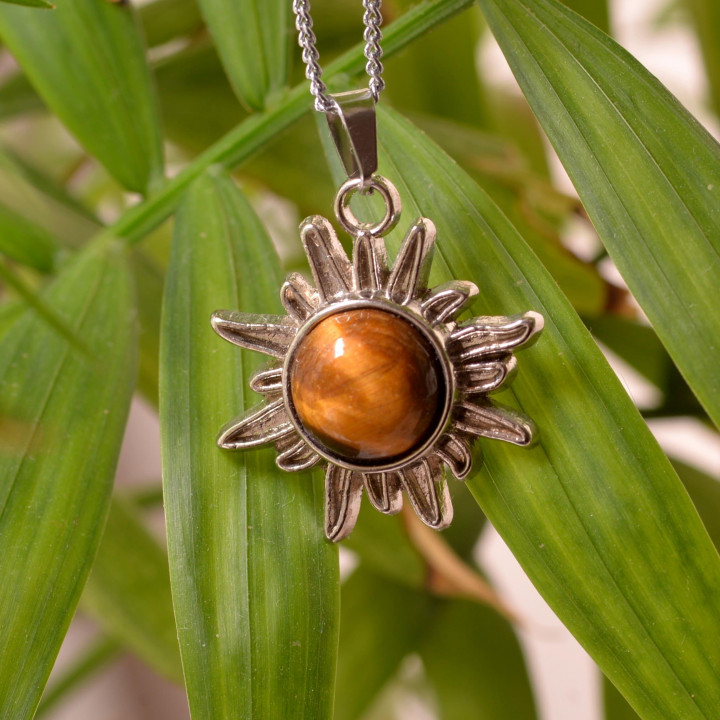 Kaplan Gözü Taşı Güneş Kolye