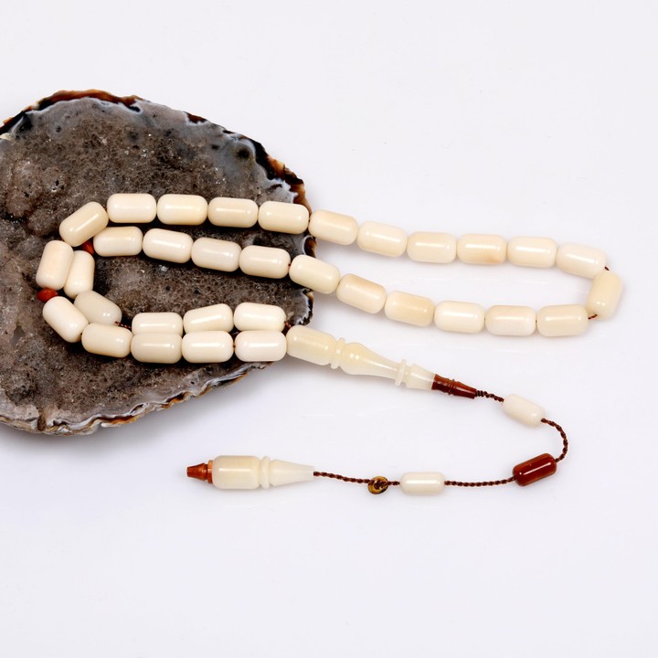 Kapsül Kesim Narçıl Ağacı Tesbih (7*12 mm) - Usta İşi - Kuka İşlemeli