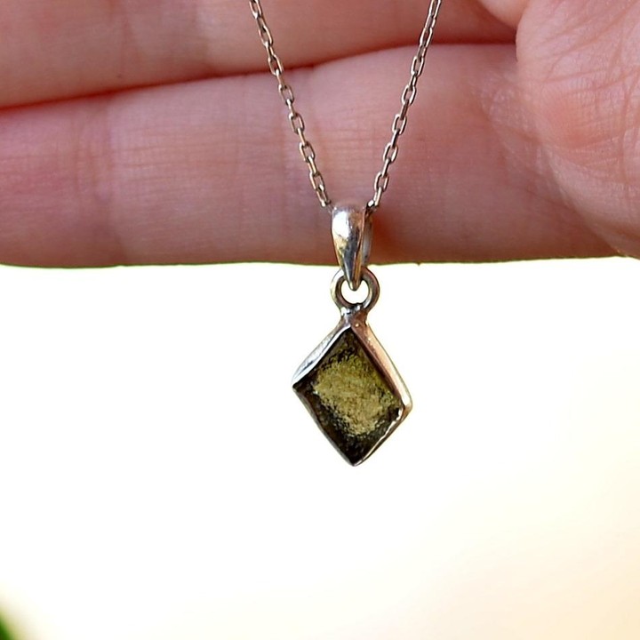 Moldavit Taşı Gümüş Kolye - Küçük Boy