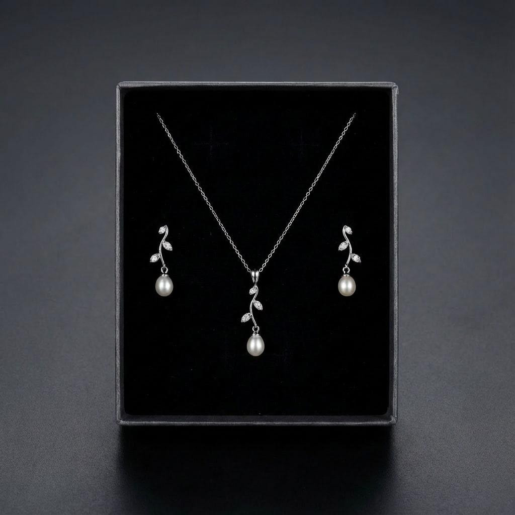 Müge Model Gümüş İnci Set - Gerçek İnci