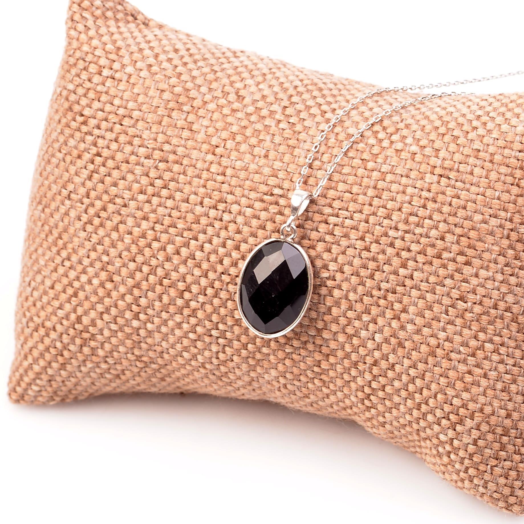 Onyx Stone Silver Necklace Fasetli