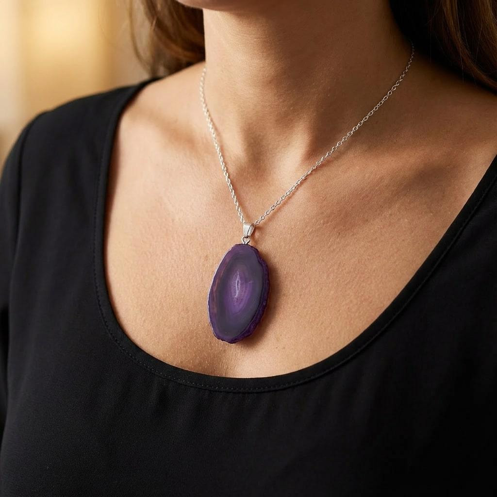 Mor Akik Taşı Dilim Kolye – Çelik Zincirli