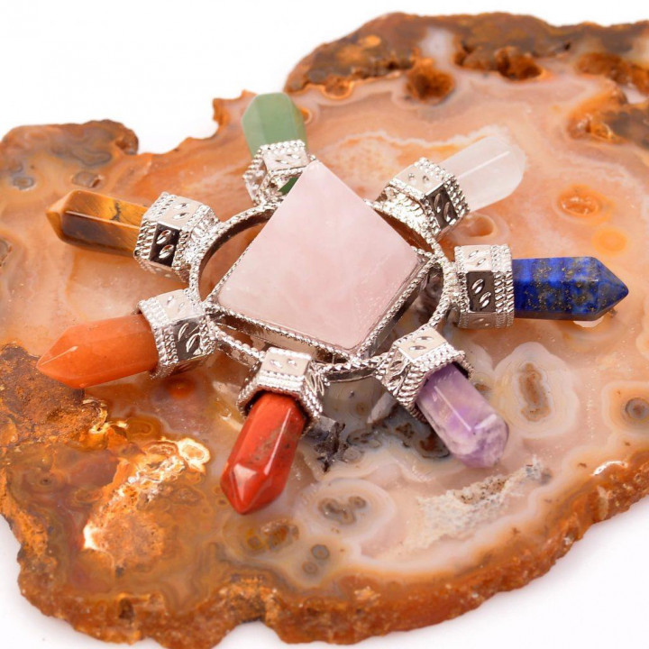 Pembe Kuvars Taşı Enerji Jeneratörü