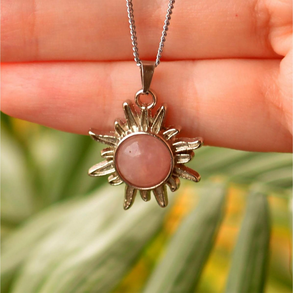 Pembe Kuvars Taşı Güneş Kolye
