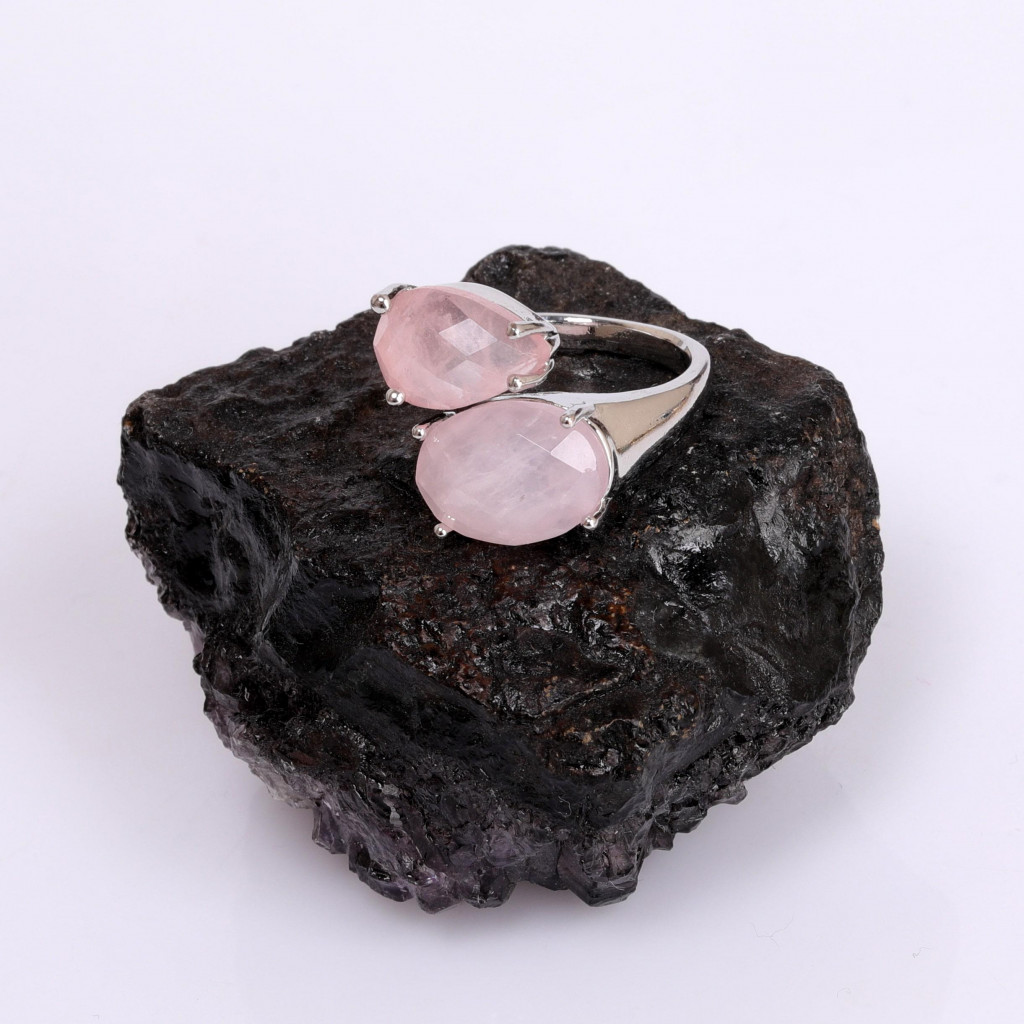 Pembe Kuvars Taşı İkili Yüzük Pembe Kuvars Taşı İkili Yüzük