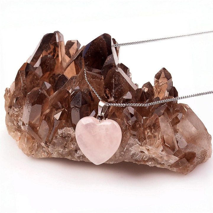 Pembe Kuvars Taşı Kalp Kolye - Açık Renkli