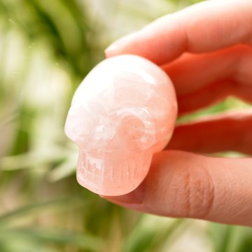 Pembe Kuvars Taşı Kuru Kafa Figürü - 2