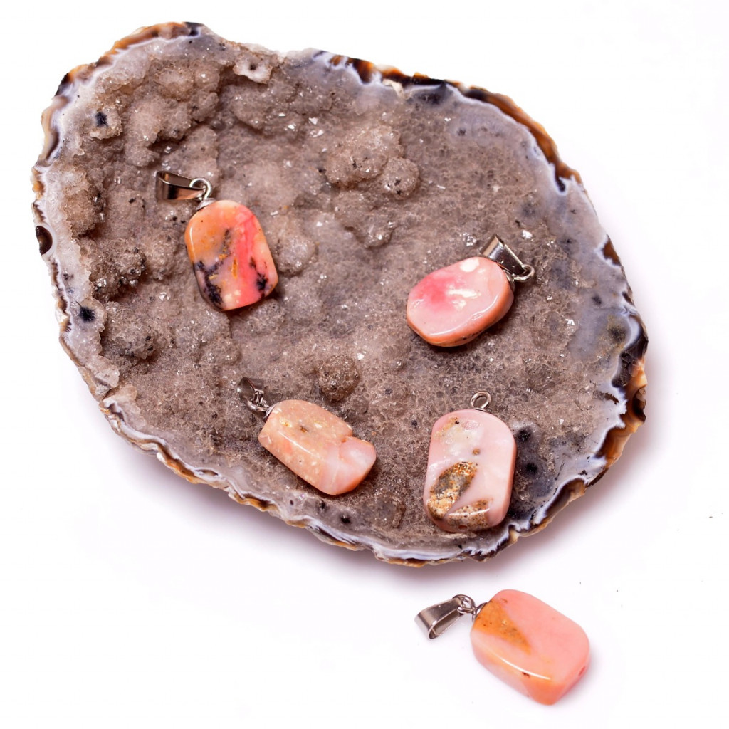 Pembe Opal Taşı Kolye - Çelik Malzemeli (Kararmaz)