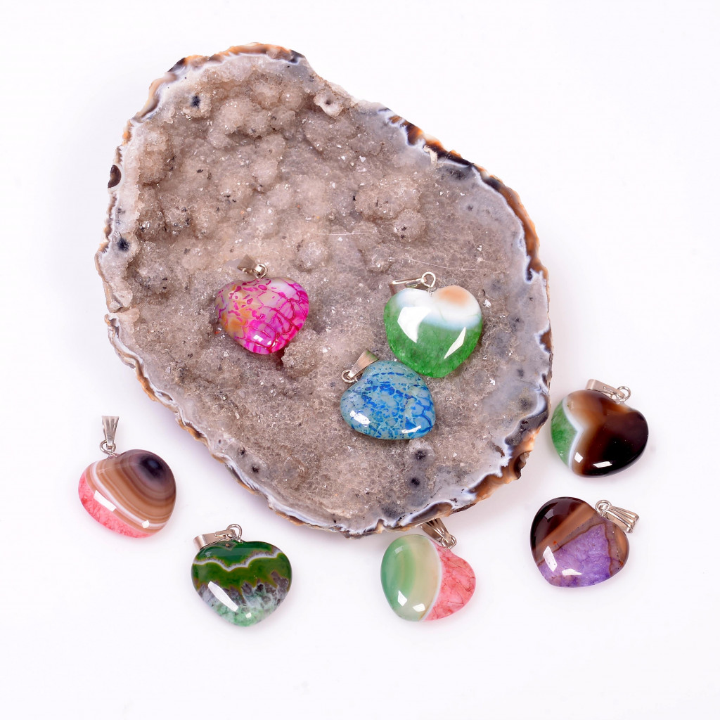 Renkli Akik Taşı Kalp Kolye