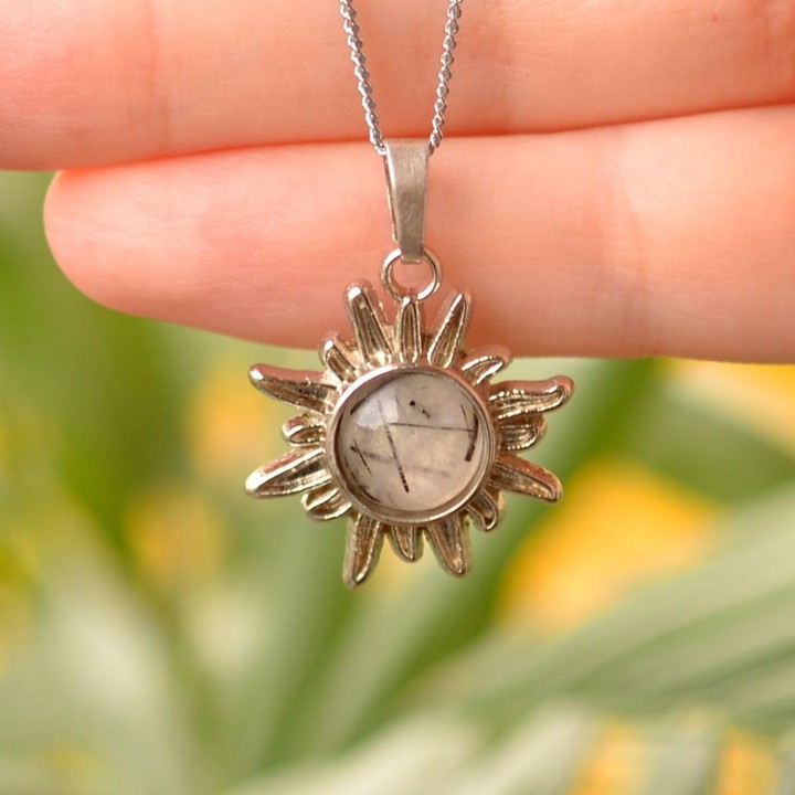 Rutil Kuvars Taşı Güneş Kolye