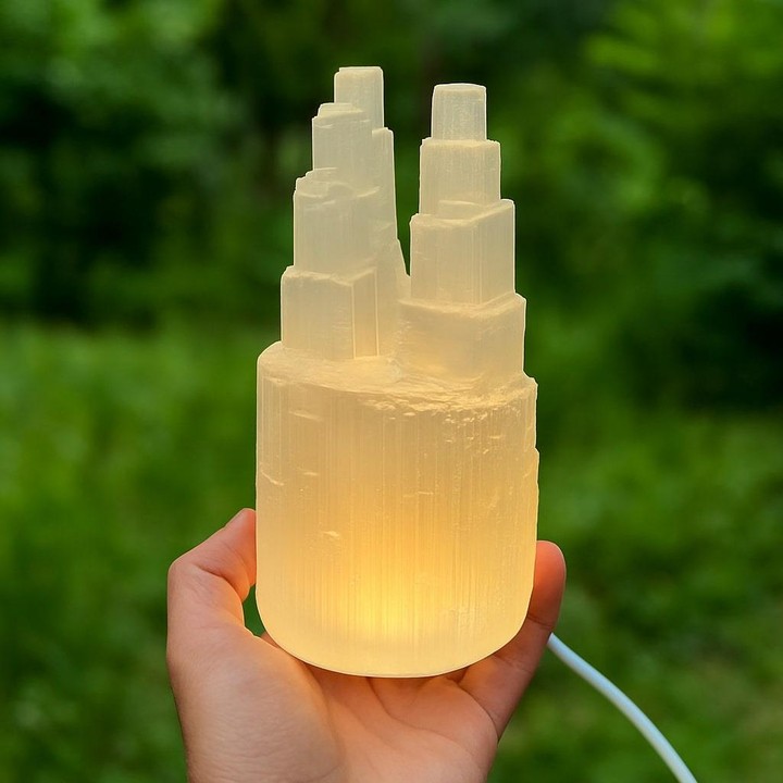 Selenit Taşı İkiz Kule Lamba – Doğal Işığın Sade ve Şık Hali - 1