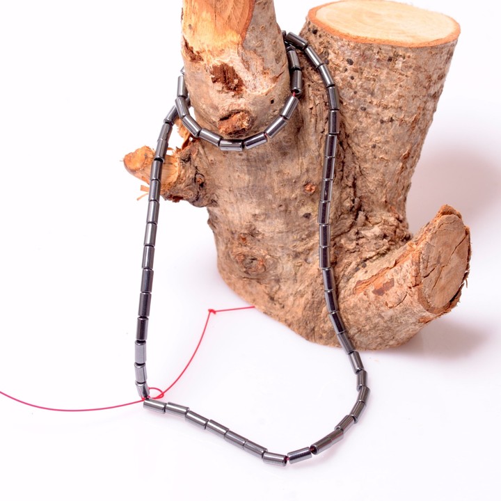 Uzun Silindir Şeklinde Hematit Taşı Dizi - 3*6 mm - 1