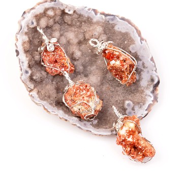 Vanadinit Taşı Kolye - Tel Sargılı - 2