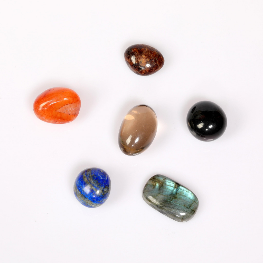 Yay Burcu Doğal Taş Seti – Karton Kutulu