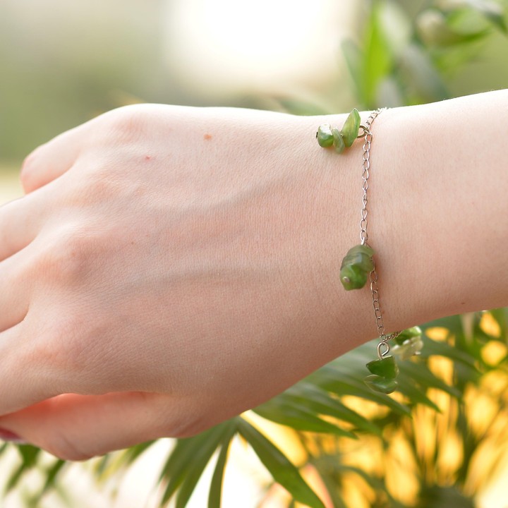 Yeşim Taşı Bileklik – Kararmaz Zincirli