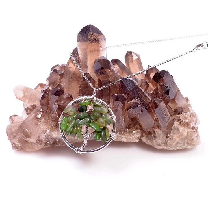 Yeşim Taşı Hayat Ağacı Kolye