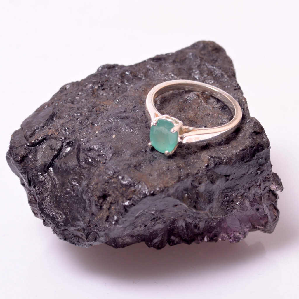 Zümrüt Taşı Gümüş Yüzük - Transparan Zümrüt Taşı Gümüş Yüzük - Transparan